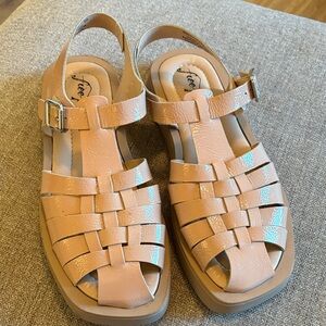 Free People Stylish Tan Sandals for Women